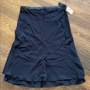NEW Escada 100% silk skirt. Beautiful and elegant